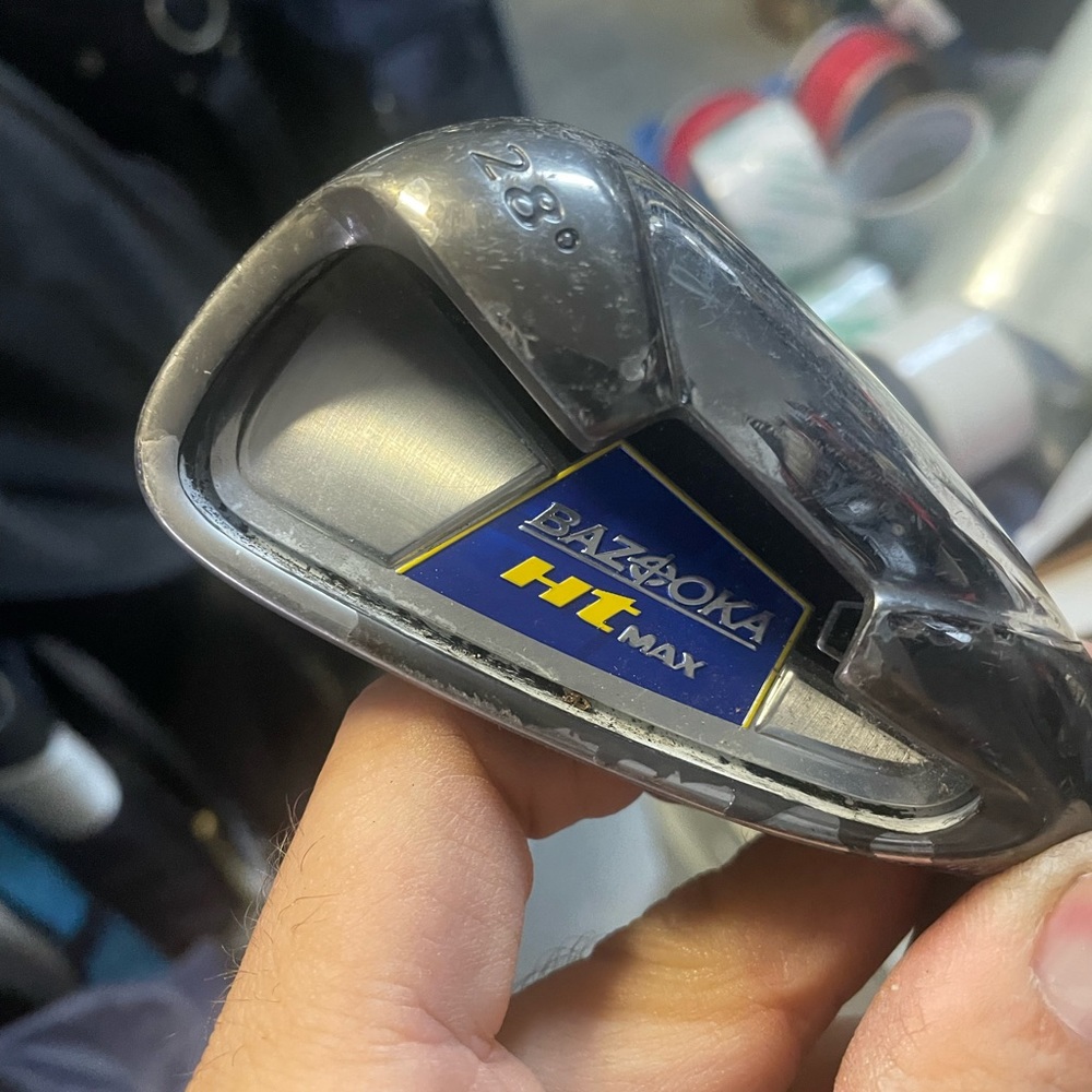 Tour Edge Bazooka Iron 6 HT In RH
Graphite shaft in regular